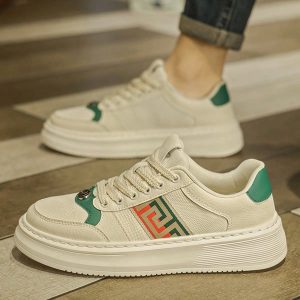 2026 Spring/Summer New Thick Sole White Sneakers For Men, Retro Patchwork Color Casual Vulcanized Shoes, Versatile Platform Shoes