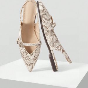 Women's Fashion Metal Buckle Pointed Flat Shoes