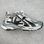 Y2K Runner Sneakers - Distressed Grey/White Distressed Chunky Sneakers